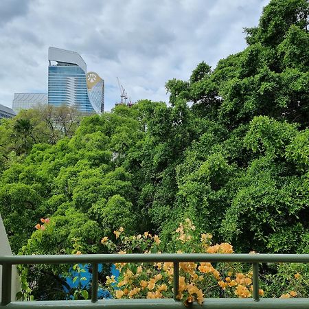 Moevenpick Hotel Bangkok Ploenchit Bdms Exterior photo
